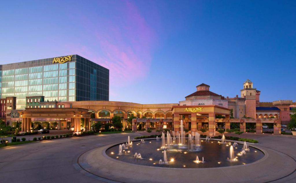 Argosy Casino Hotel & Spa Riverside Kültér fotó