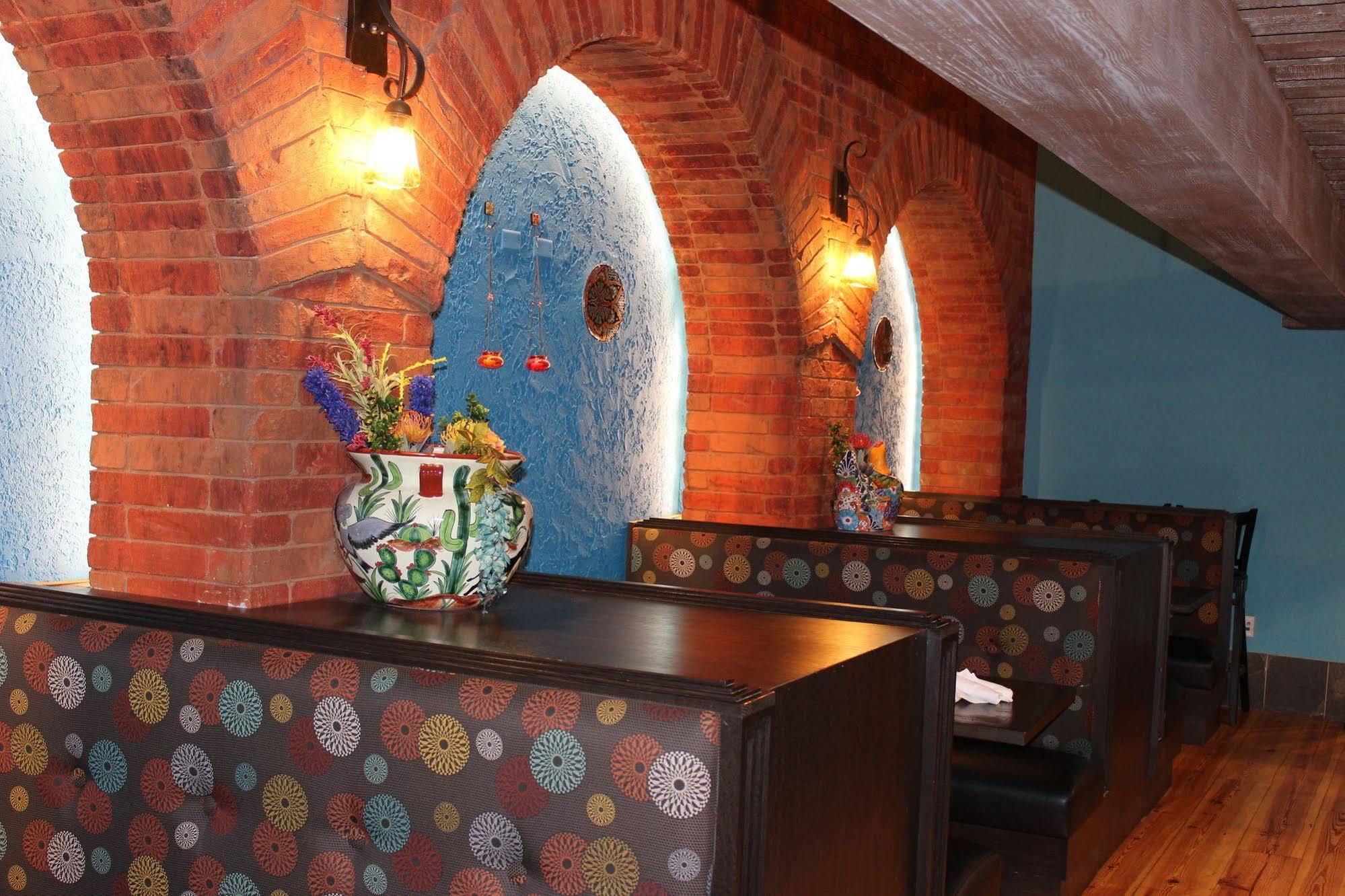 Argosy Casino Hotel & Spa Riverside Kültér fotó